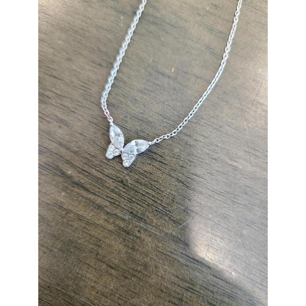 Butterfly Necklace- Beautiful!! Cubic Zirconia with s925 sterling silver